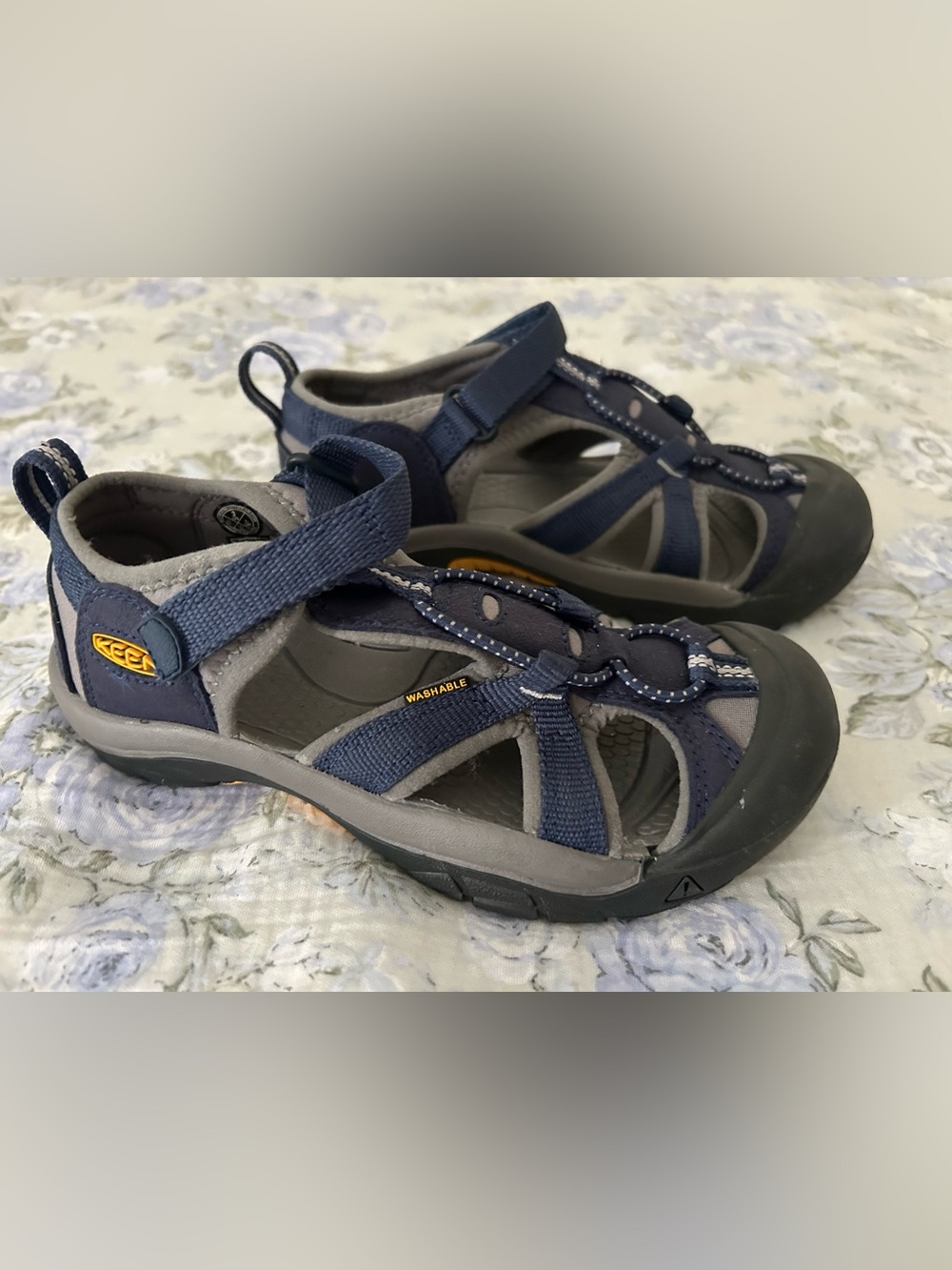 Keen Little Kids' Newport H2  size US 3 New Navy Blue Outdoor Sandals - Washable